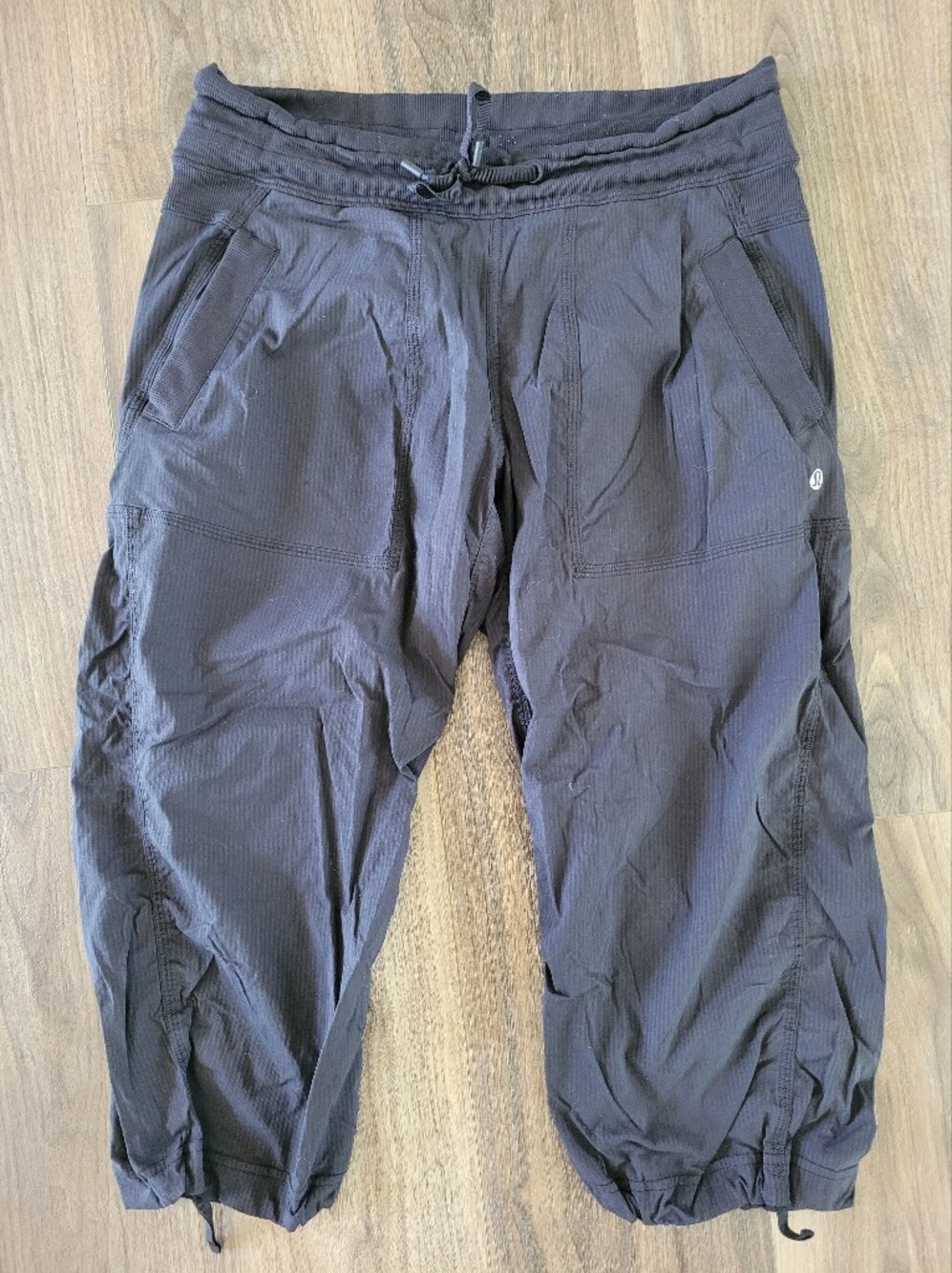 Lululemon Unlined Dance Studio Crop